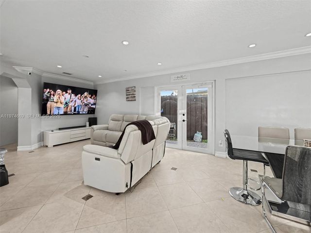 12689 NW 10th Way, Miami, FL 33182