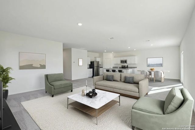 144 Peterson Place, Adkins, TX 78101