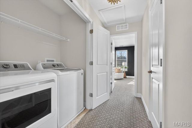 1087 E Linden Avenue, St Louis, MO 63117