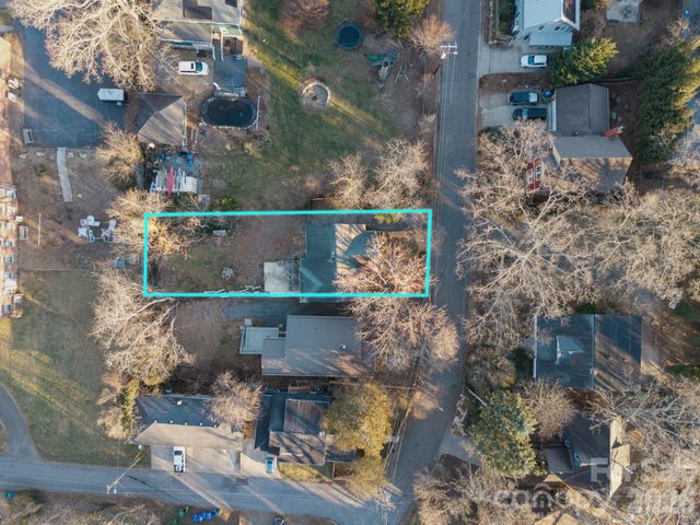 17 Vandalia Avenue, Asheville, NC 28806