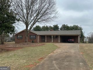 11306 Panhandle Road, Hampton, GA 30228