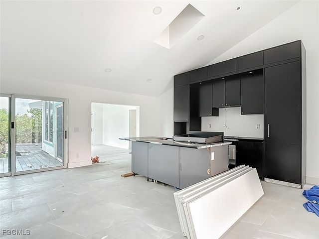 497 Lake Murex CIR, Sanibel, FL 33957