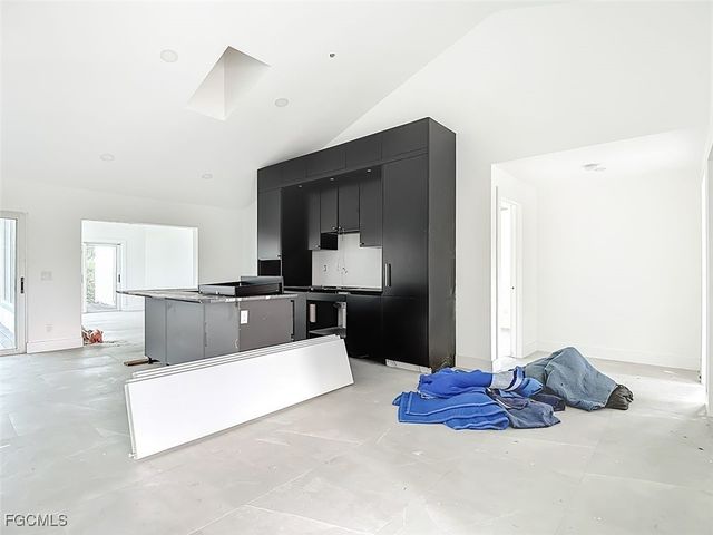 497 Lake Murex CIR, Sanibel, FL 33957