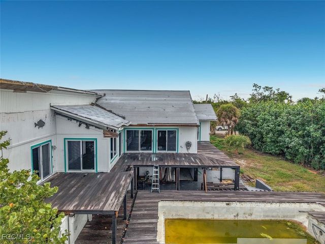 497 Lake Murex CIR, Sanibel, FL 33957