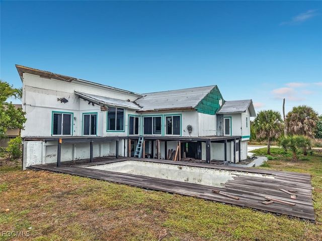 497 Lake Murex CIR, Sanibel, FL 33957
