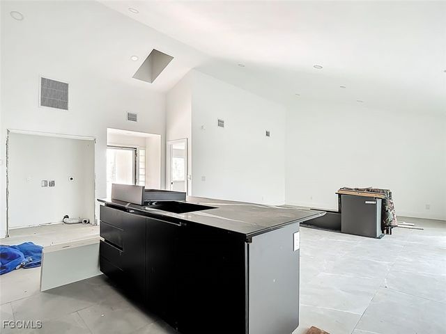 497 Lake Murex CIR, Sanibel, FL 33957