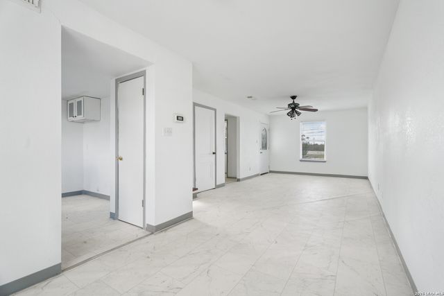 12160 Interstate 10, Converse, TX 78109