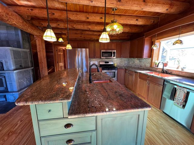 103 CRYSTAL LN, Faber, VA 22938