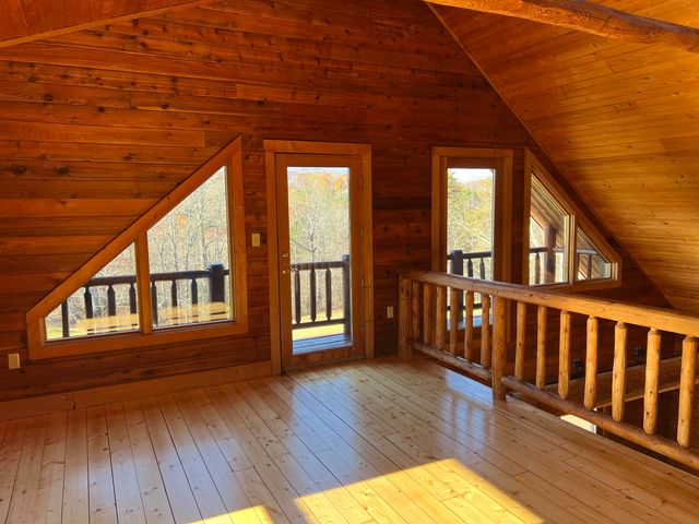 103 CRYSTAL LN, Faber, VA 22938