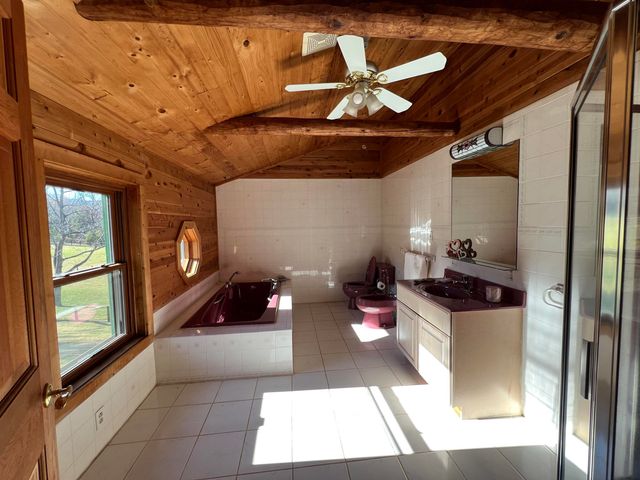 103 CRYSTAL LN, Faber, VA 22938