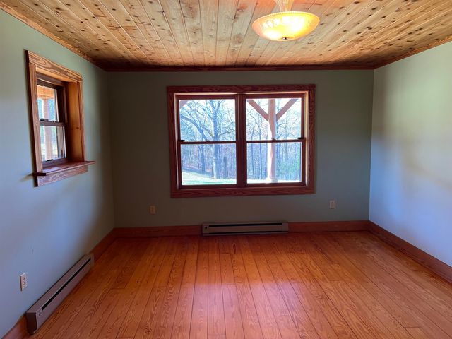 103 CRYSTAL LN, Faber, VA 22938