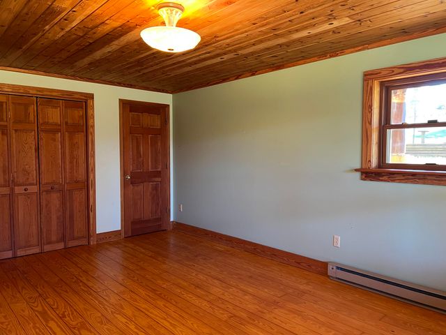 103 CRYSTAL LN, Faber, VA 22938