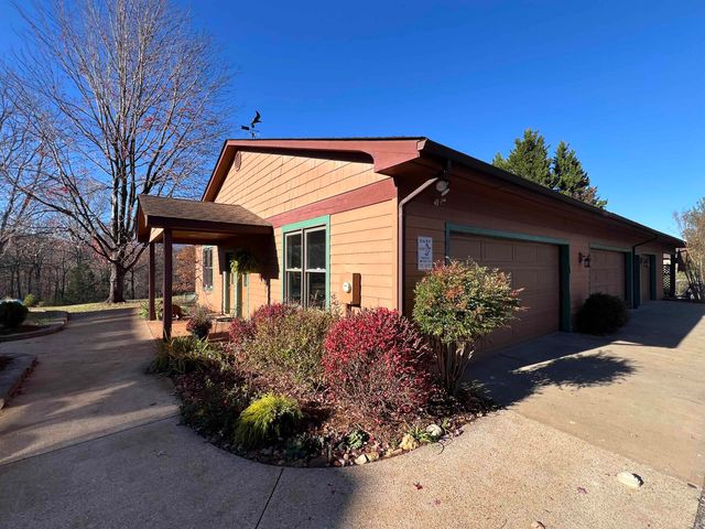 103 CRYSTAL LN, Faber, VA 22938