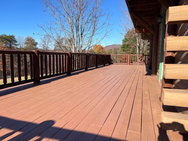 103 CRYSTAL LN, Faber, VA 22938