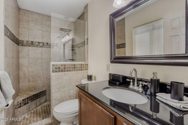 4025 W CLAREMONT Street, Phoenix, AZ 85019