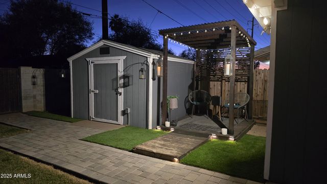 4025 W CLAREMONT Street, Phoenix, AZ 85019