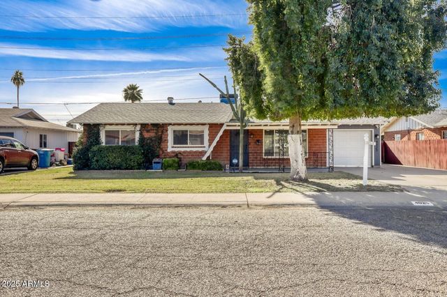 4025 W CLAREMONT Street, Phoenix, AZ 85019