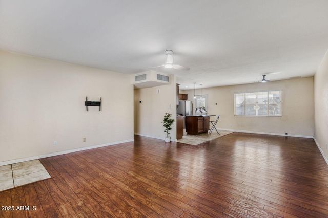 4025 W CLAREMONT Street, Phoenix, AZ 85019