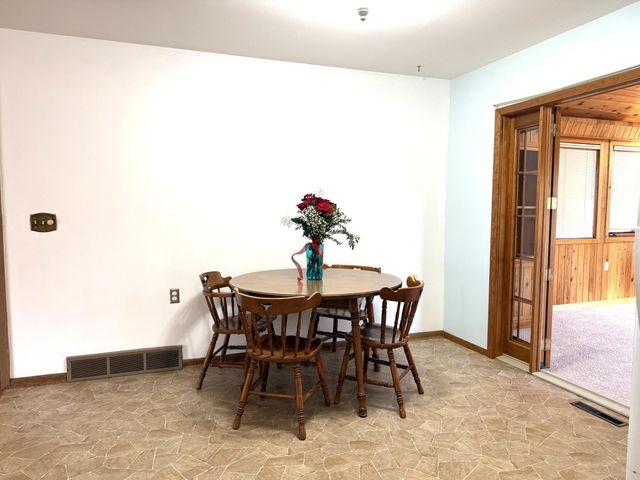 411 8th Street NE, Fosston, MN 56542