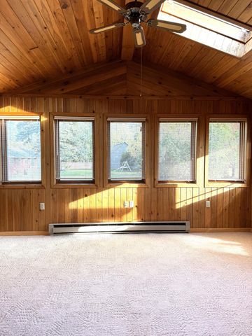 411 8th Street NE, Fosston, MN 56542