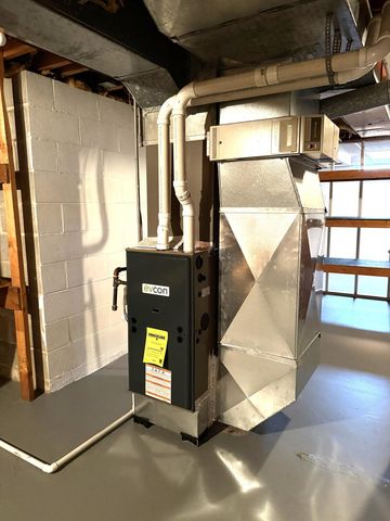 411 8th Street NE, Fosston, MN 56542