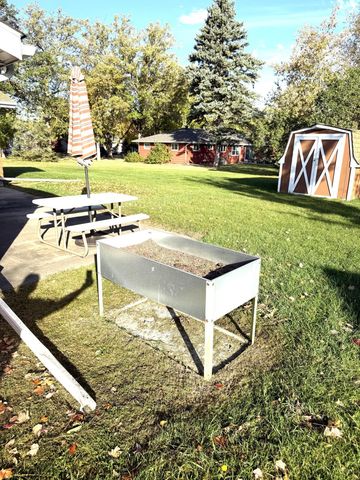 411 8th Street NE, Fosston, MN 56542