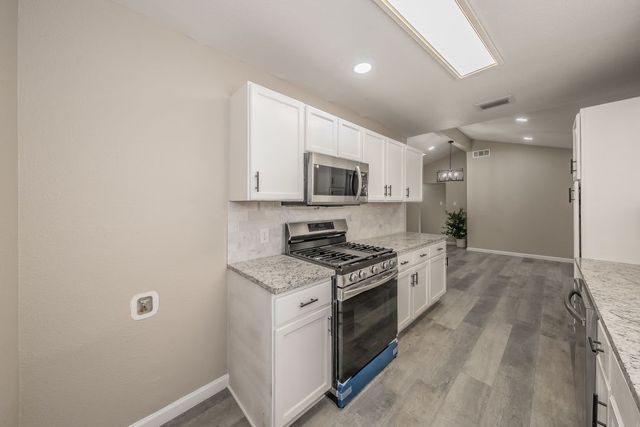 2712 Allen Avenue, Arlington, TX 76014