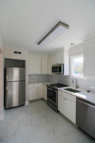 25 Ashley Avenue, Charleston, SC 29401