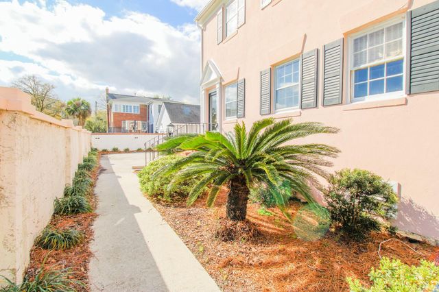 25 Ashley Avenue, Charleston, SC 29401