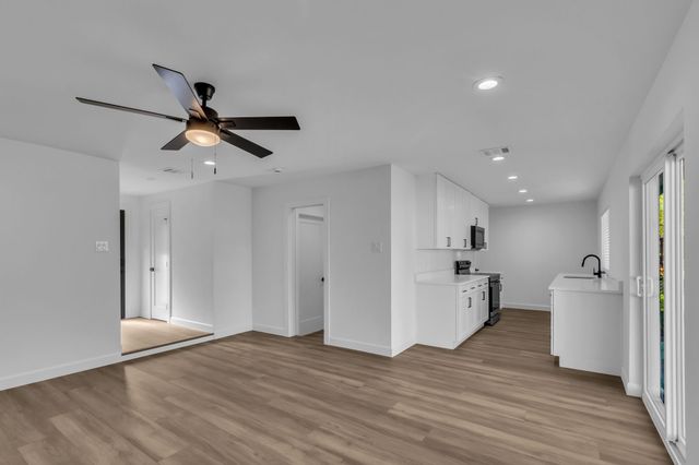 817 Northshore Drive, Garland, TX 75040