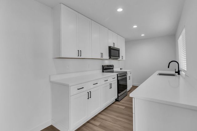 817 Northshore Drive, Garland, TX 75040