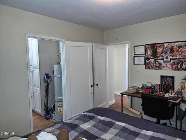 1056 Richards Avenue, Ventura, CA 93004