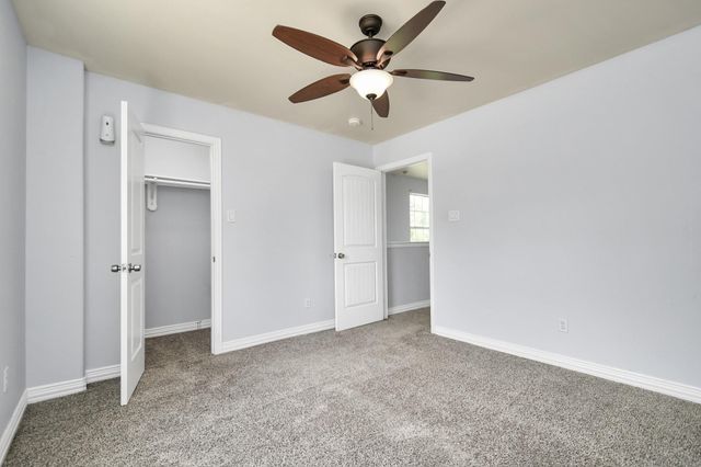 10022 Raymondville Road B, Houston, TX 77093