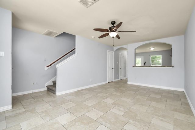 10022 Raymondville Road B, Houston, TX 77093