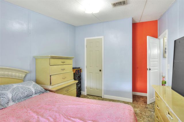 730 MCCLELLAN ROAD, Frostproof, FL 33843