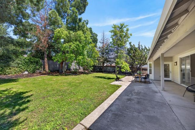 7713 Heredia Dr, Citrus Heights, CA 95610
