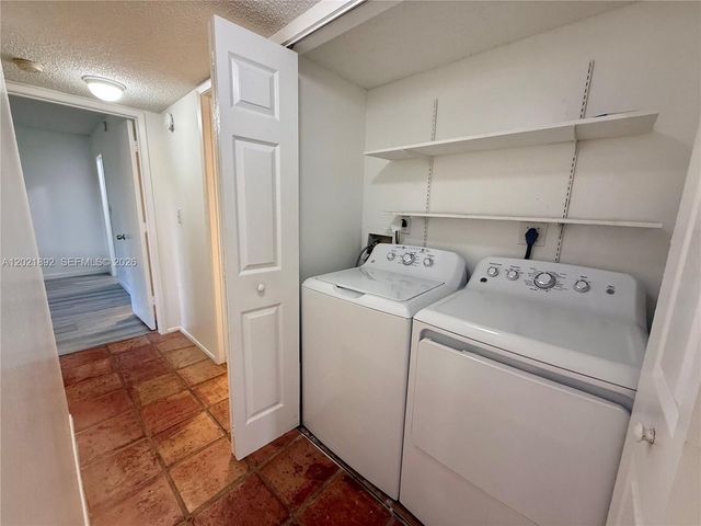 110 Gardens Dr 203, Pompano Beach, FL 33069
