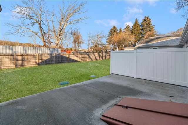 8 Deluca Street, Johnston, RI 02919