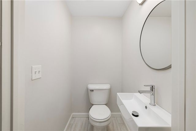 8 Deluca Street, Johnston, RI 02919