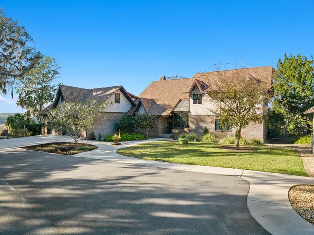 160 W Genung St, St Augustine, FL 32086