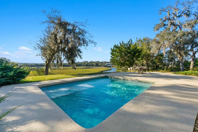 160 W Genung St, St Augustine, FL 32086