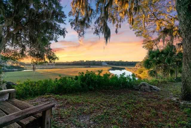 160 W Genung St, St Augustine, FL 32086