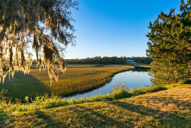 160 W Genung St, St Augustine, FL 32086