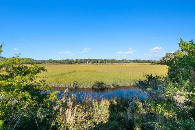 160 W Genung St, St Augustine, FL 32086