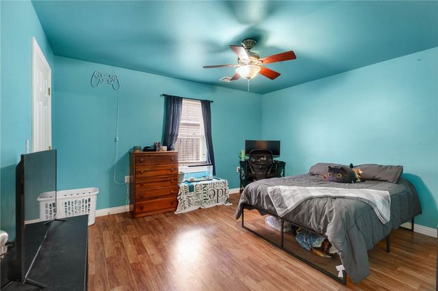 1011 W Green Acres Place, Rogers, AR 72758