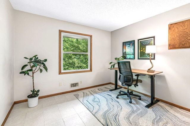 15401 Willowood Drive, Minnetonka, MN 55345