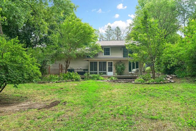 15401 Willowood Drive, Minnetonka, MN 55345