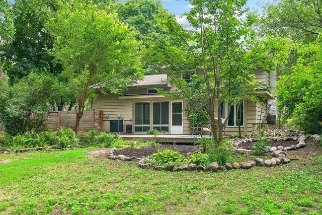 15401 Willowood Drive, Minnetonka, MN 55345