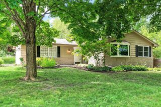 15401 Willowood Drive, Minnetonka, MN 55345