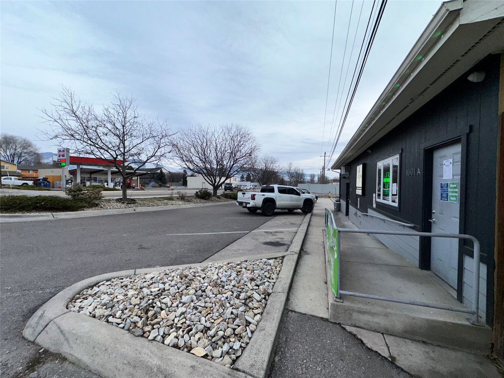 1001 N Russell Street B, Missoula, MT 59802 photo 4